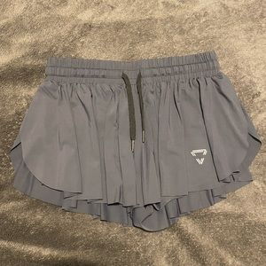 Keiki Kona Dupe Flowy Navy Shorts M